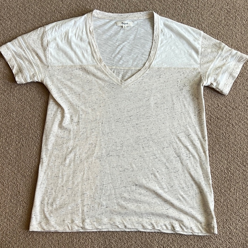 Women’s Madewell V-neck Cream Shirt.  Size Medium.  Never worn!
